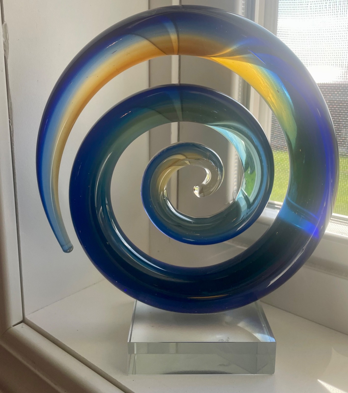 Vintage Murano style blown glass Abstract MCM Circular Art Sculpture figure 8”
