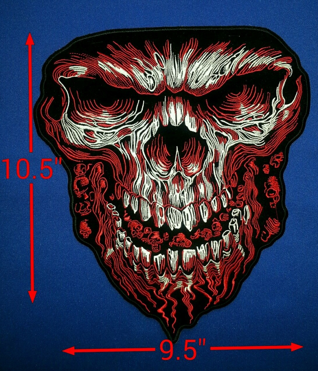  Giant Skull 