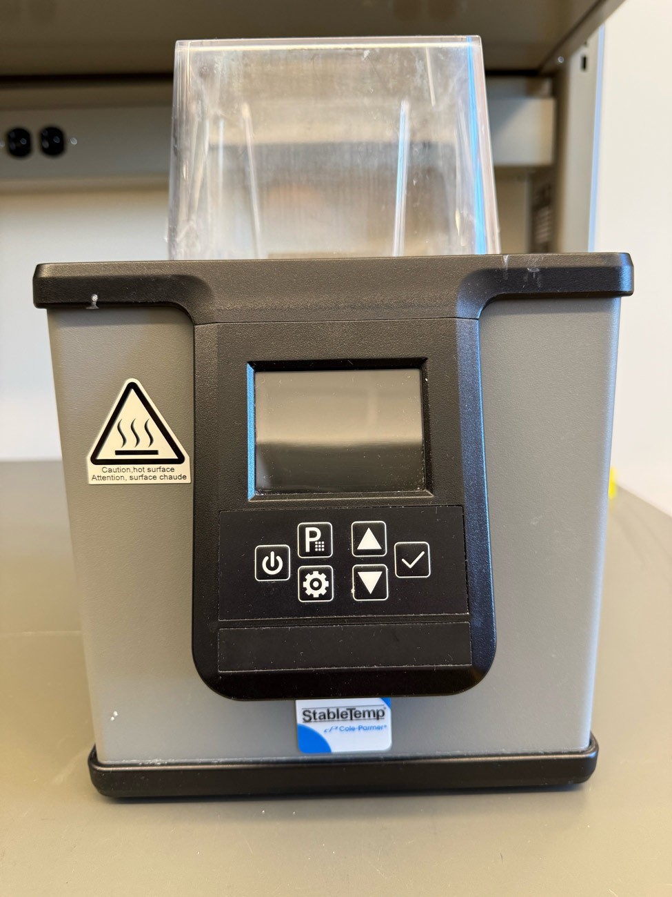 Used Cole-Parmer StableTemp 2L Digital Water Bath WBE02