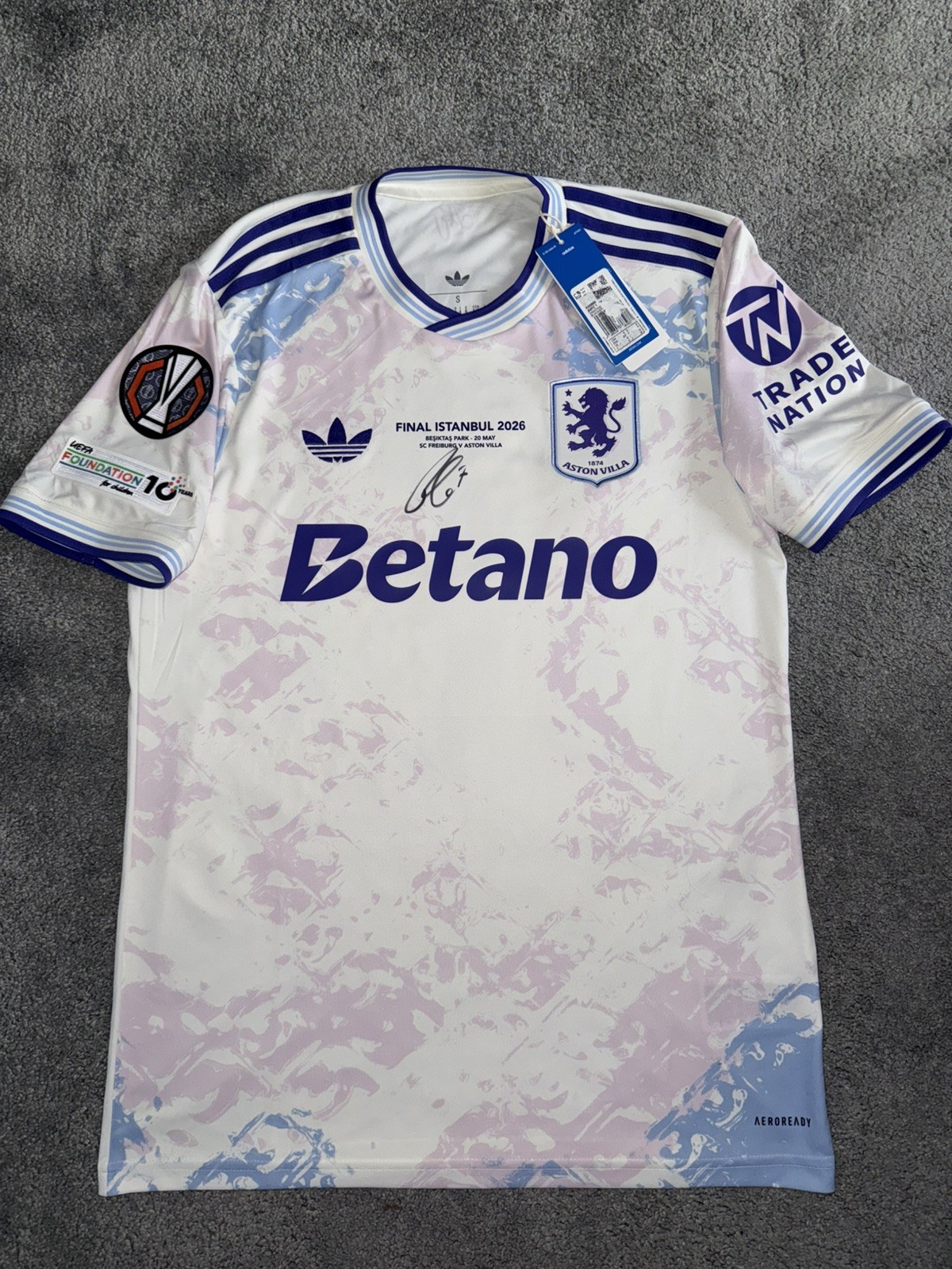 SIGNED JOHN MCGINN ASTON VILLA OFFICIAL SHIRT 25/26 EUROPA LEAGUE WINNERS  PROOF