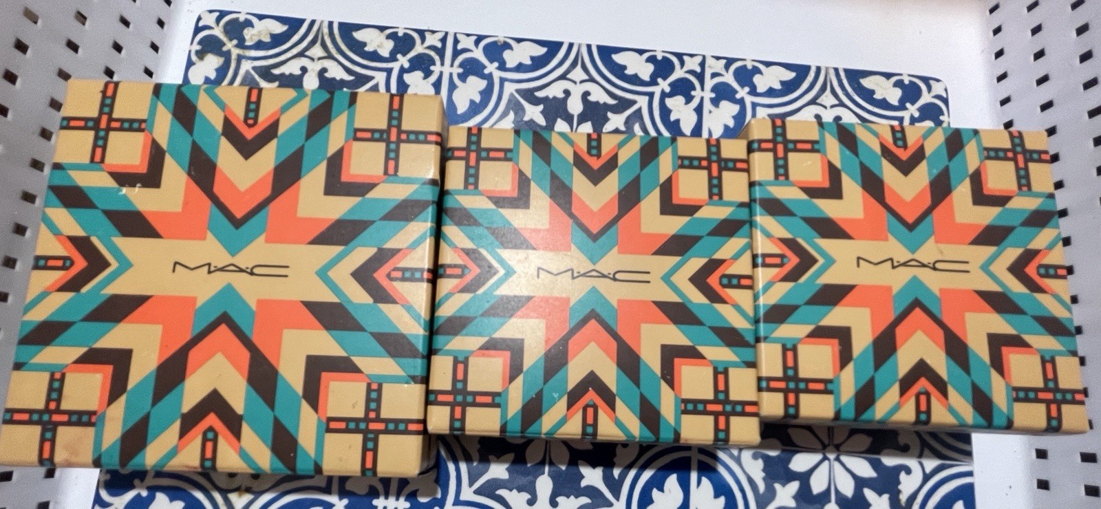 2016 MAC Summer Vibe Tribe Collection Limited Edition.