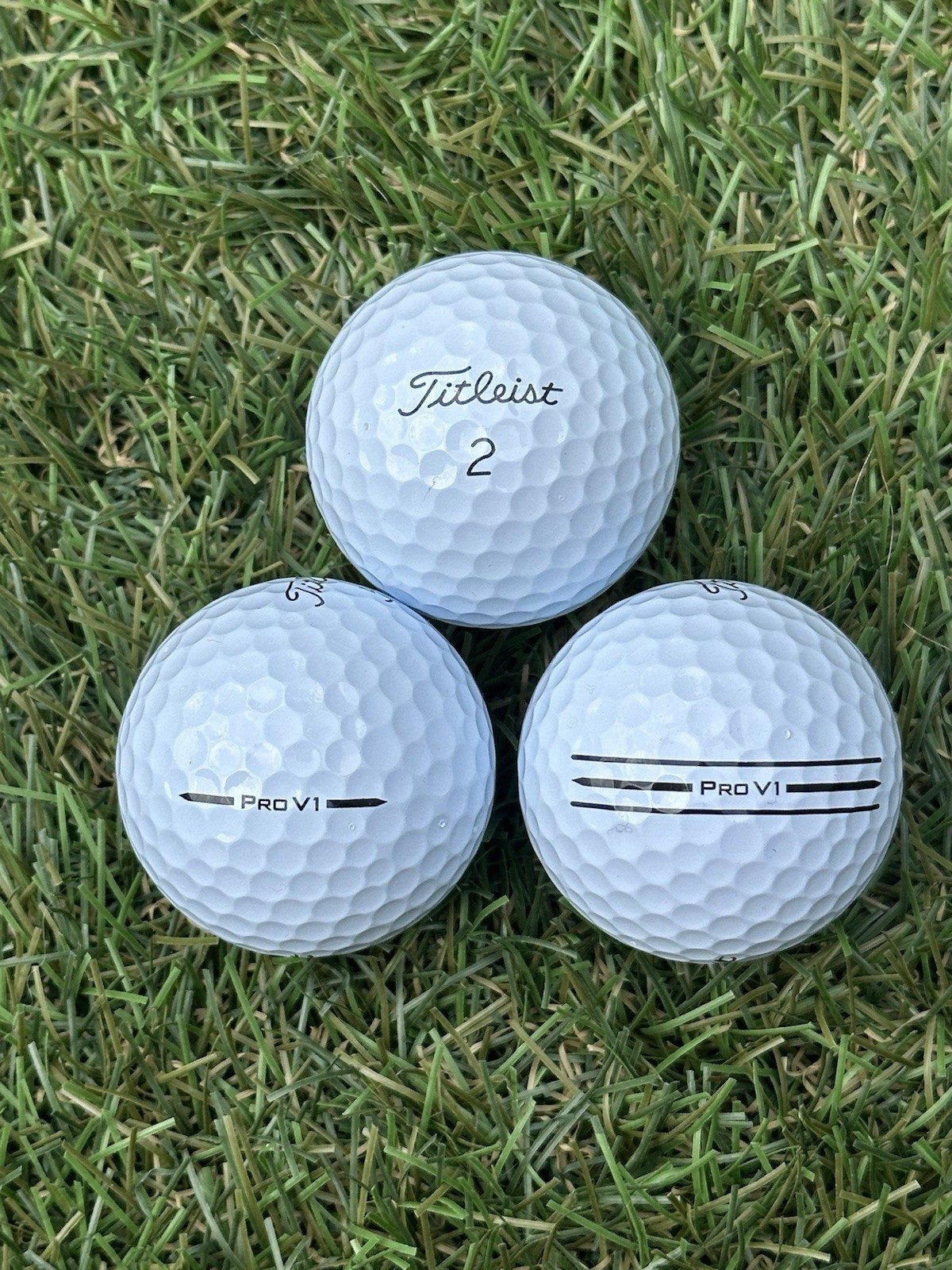 24 NEAR Mint 4A Titleist Pro V1 *2025/2026* Golf Balls - 