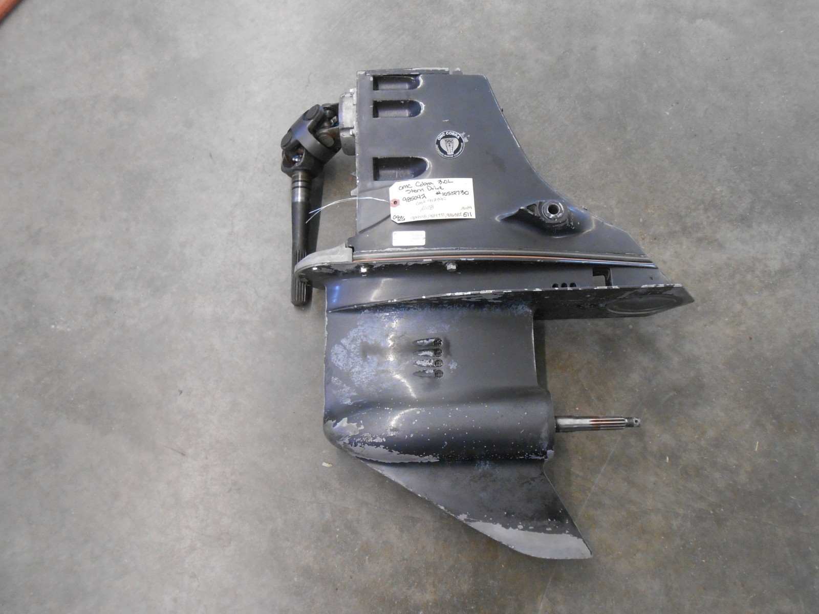 985042 OMC Cobra 3.0L Stern Drive 21:18 Cast 912394 Gearcase Housing (E11)