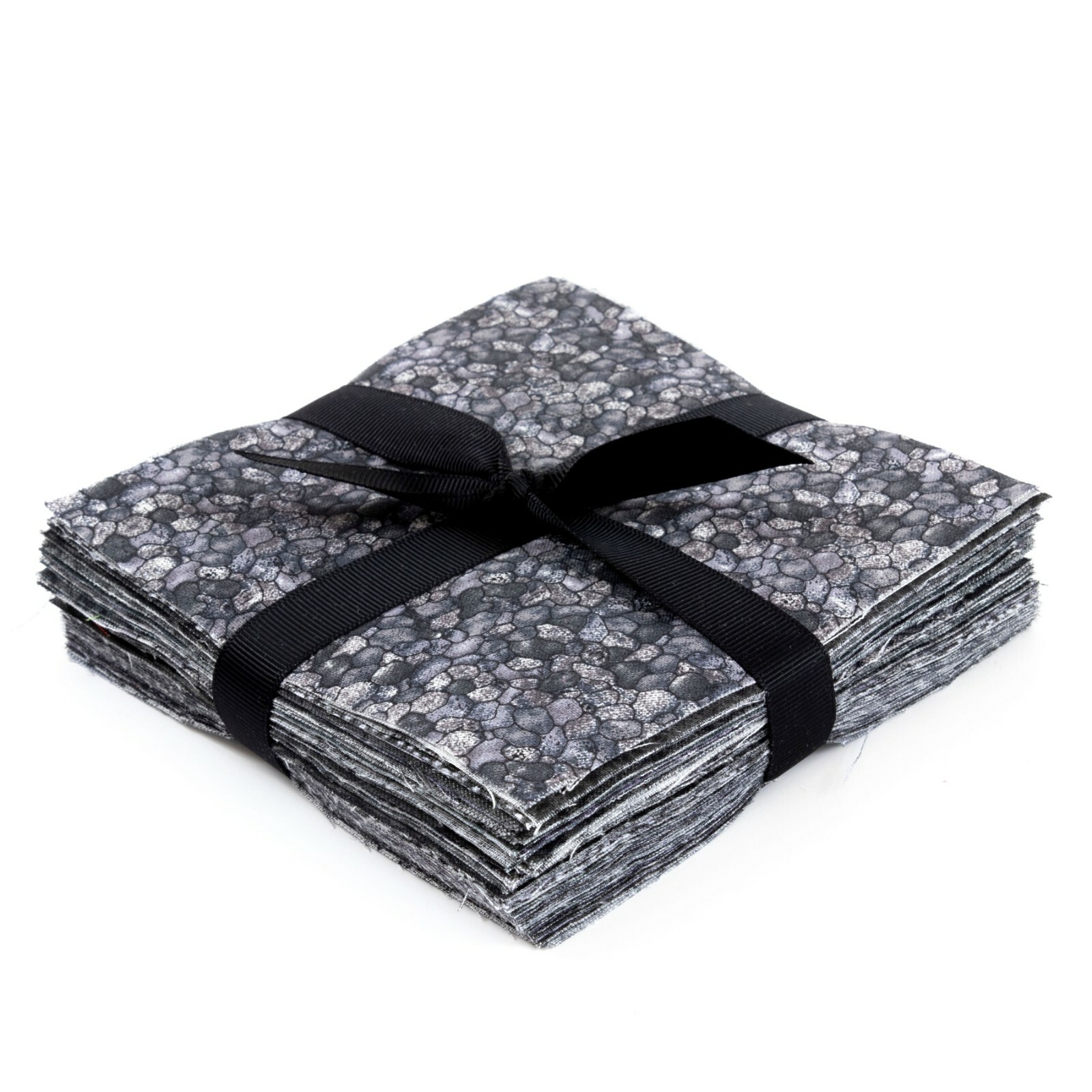 It's All Black 90-pc pre-cut charm pack 5
