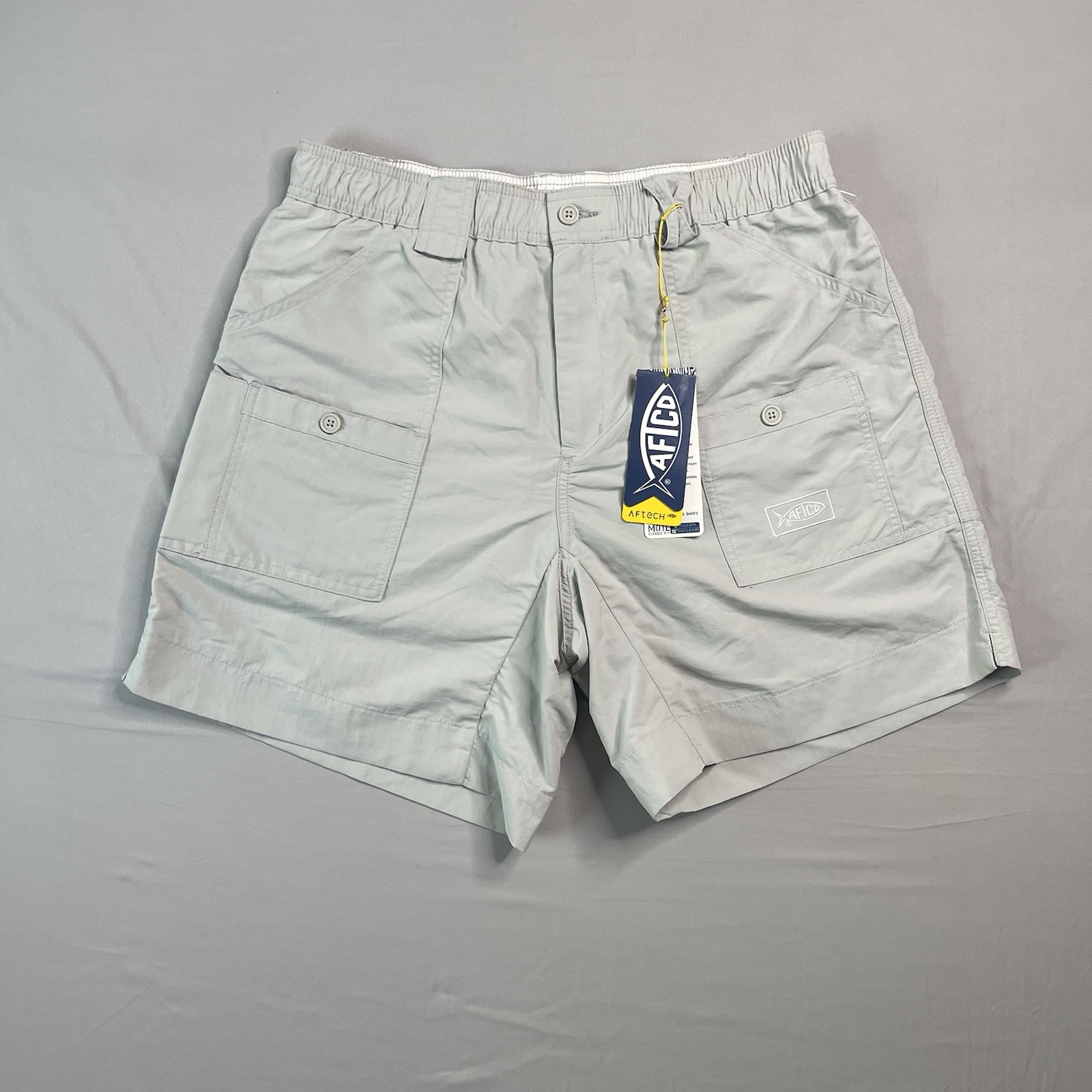 AFTCO Original Fishing Shorts Men\'s 34 Light Gray 8” Inseam UPF 50 Nylon NWT