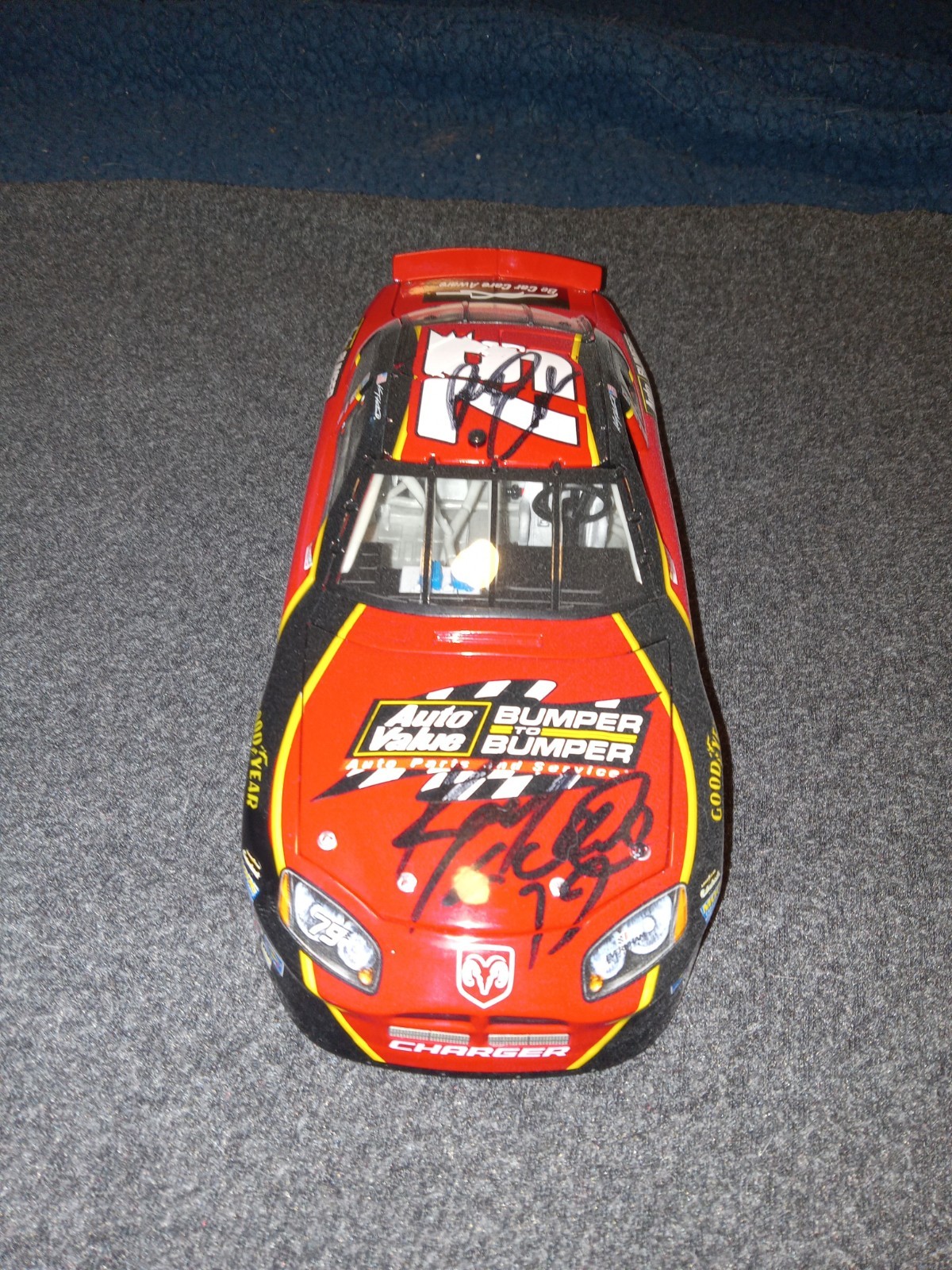 2005 Kasey Khane/Ray Evernham Duel auto 79 Auto Value Bumper to Bumper w/box 2005 Kasey Khane/Ray Evernham Duel auto 79 Auto Value Bumper to Bumper w/box