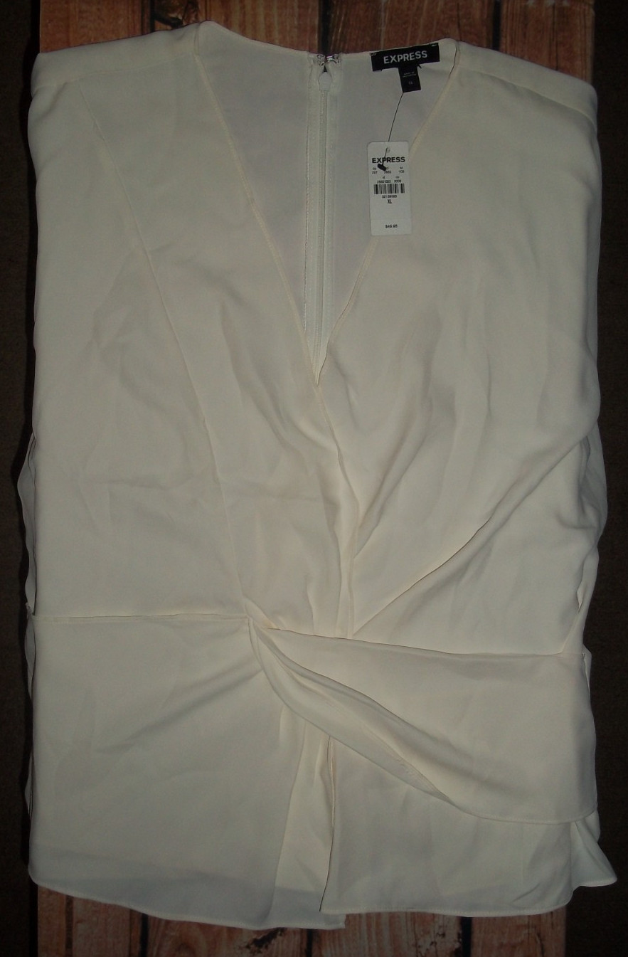 EXPRESS IVORY SHIRT TOP WOMENS SIZE XL NWT