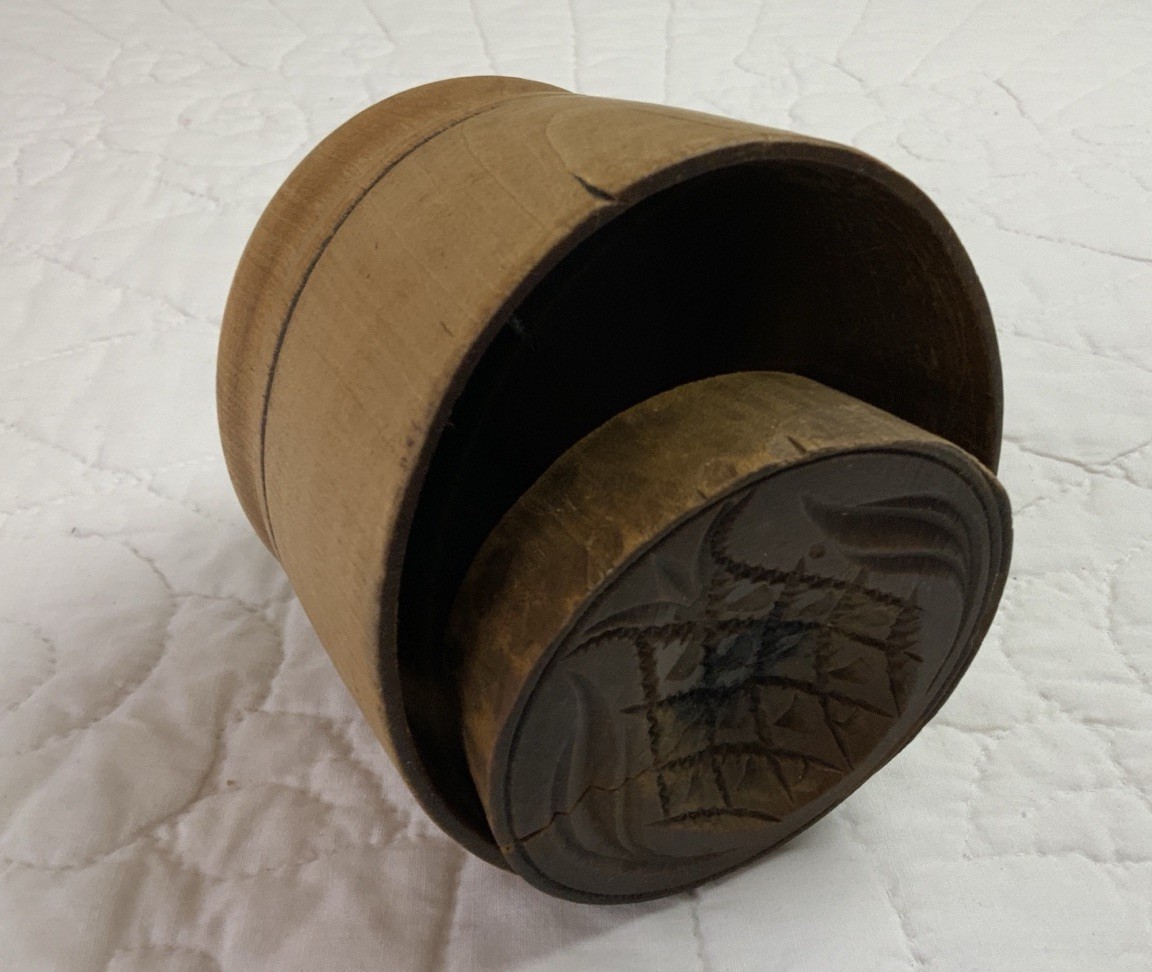 Antique Primitive Butter Press, Round, Wood, Carved Pineapple Design, 4.5” Round
