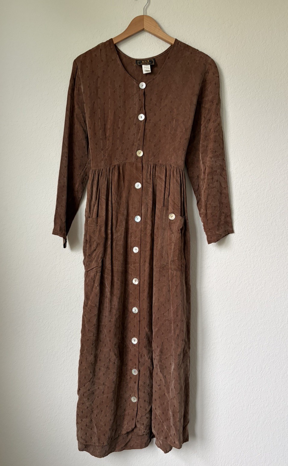 Basement USA Vintage Brown Midi/Maxi Shirt Dress Button-Front Cottagecore Sz OS Basement USA Vintage Brown Midi/Maxi Shirt Dress Button-Front Cottagecore Sz OS