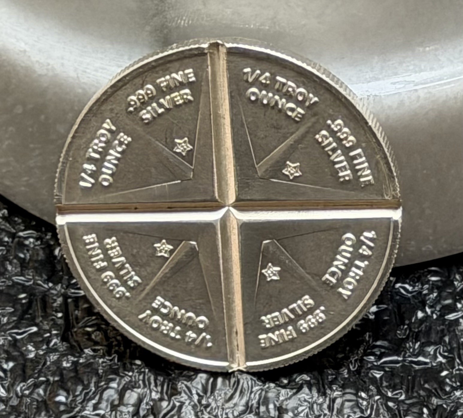 SILVERTOWNE MINT 1oz FRACTIONAL SILVER ROUND, .999 SILVER, DESIRABLE ROUND