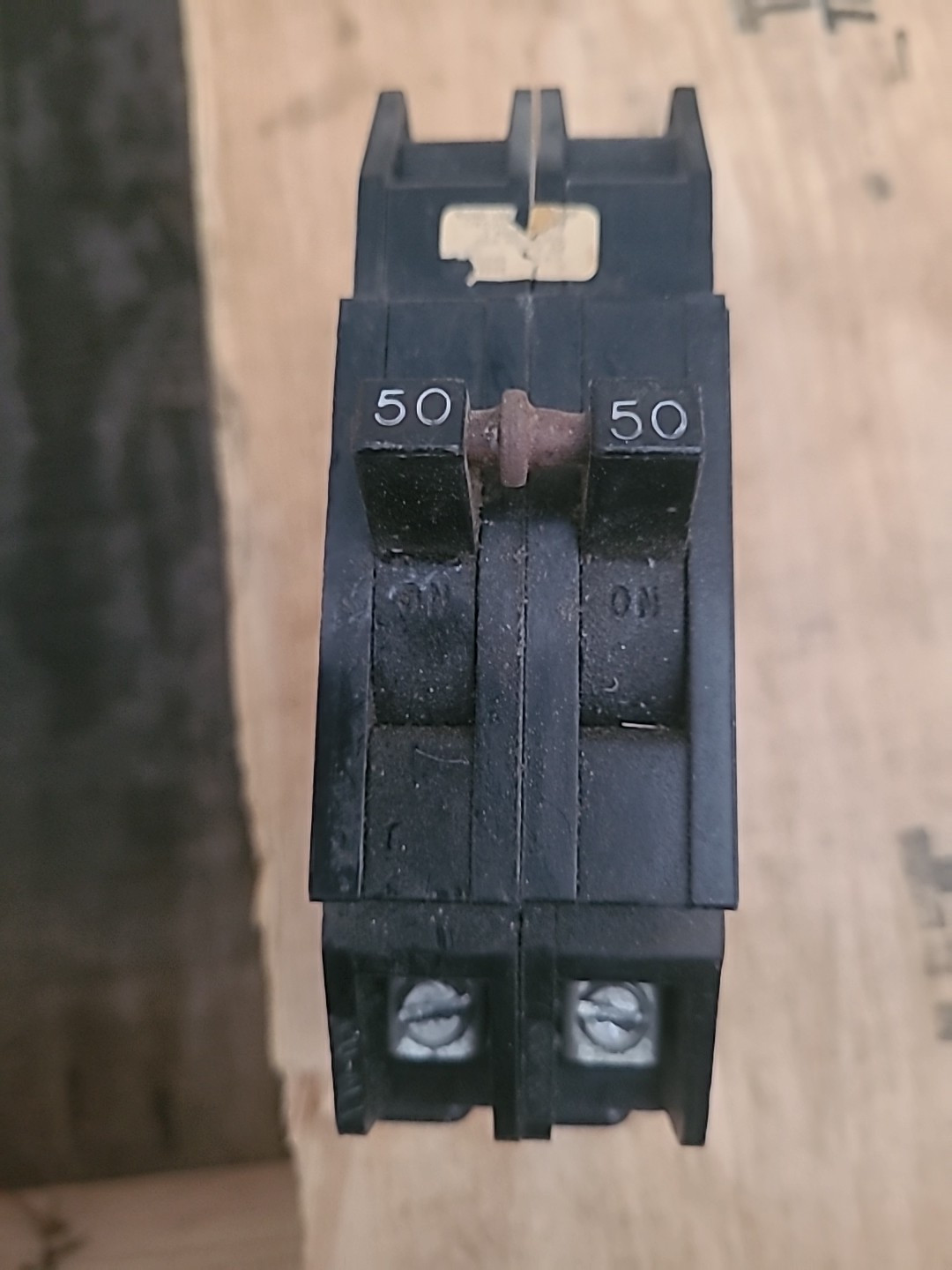 ZINSCO QC50 2 POLE 50A QCAL250 QC250 Q250 QC-50 120 / 240 VAC Warranty ZINSCO QC50 2 POLE 50A QCAL250 QC250 Q250 QC-50 120 / 240 VAC Warranty