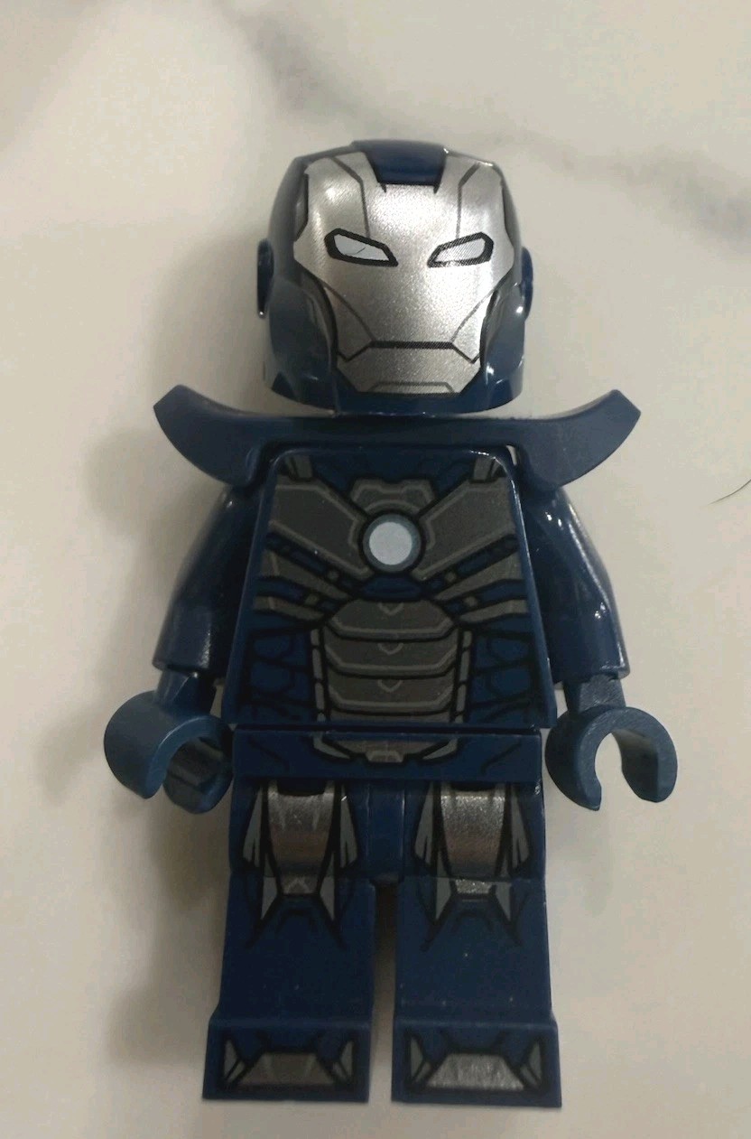 Lego Iron Man Tazer Armor 76166 Super Heroes Minifigure Lego Iron Man Tazer Armor 76166 Super Heroes Minifigure