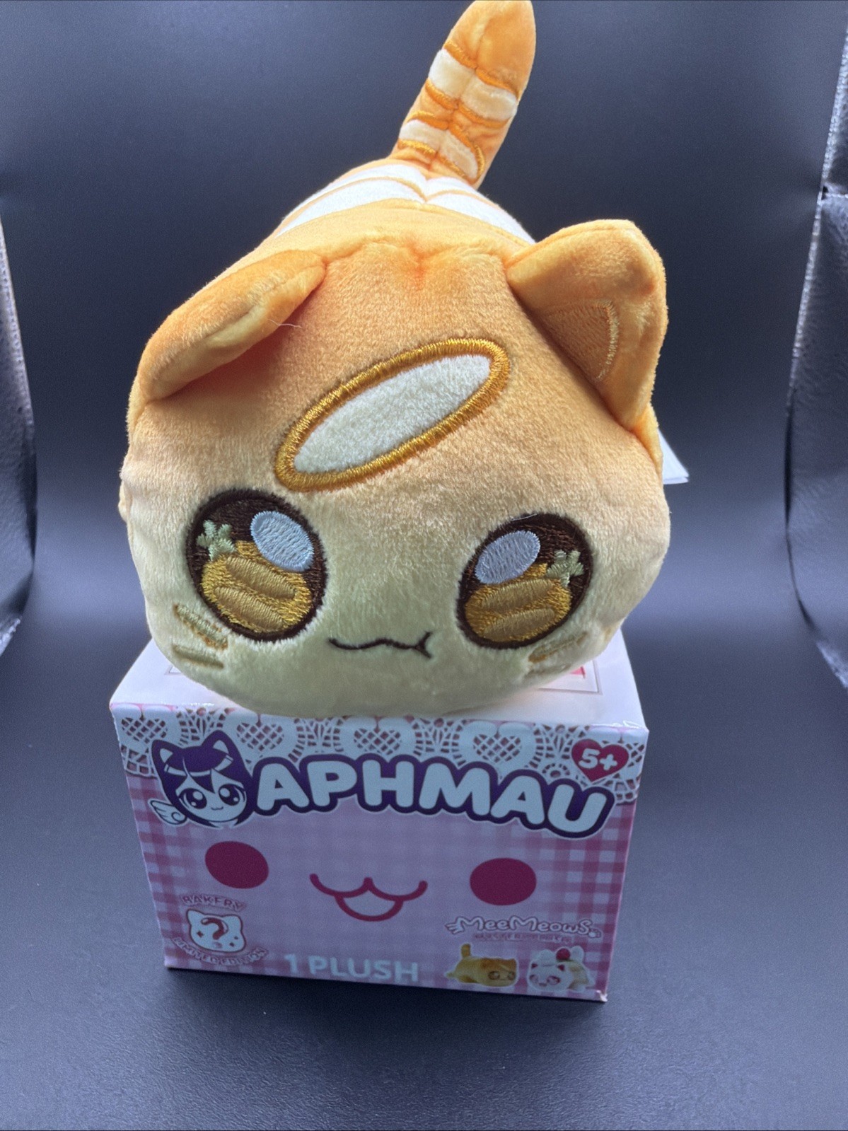 Aphmau Meemeow Baguette cat plush Aphmau Meemeow Baguette cat plush
