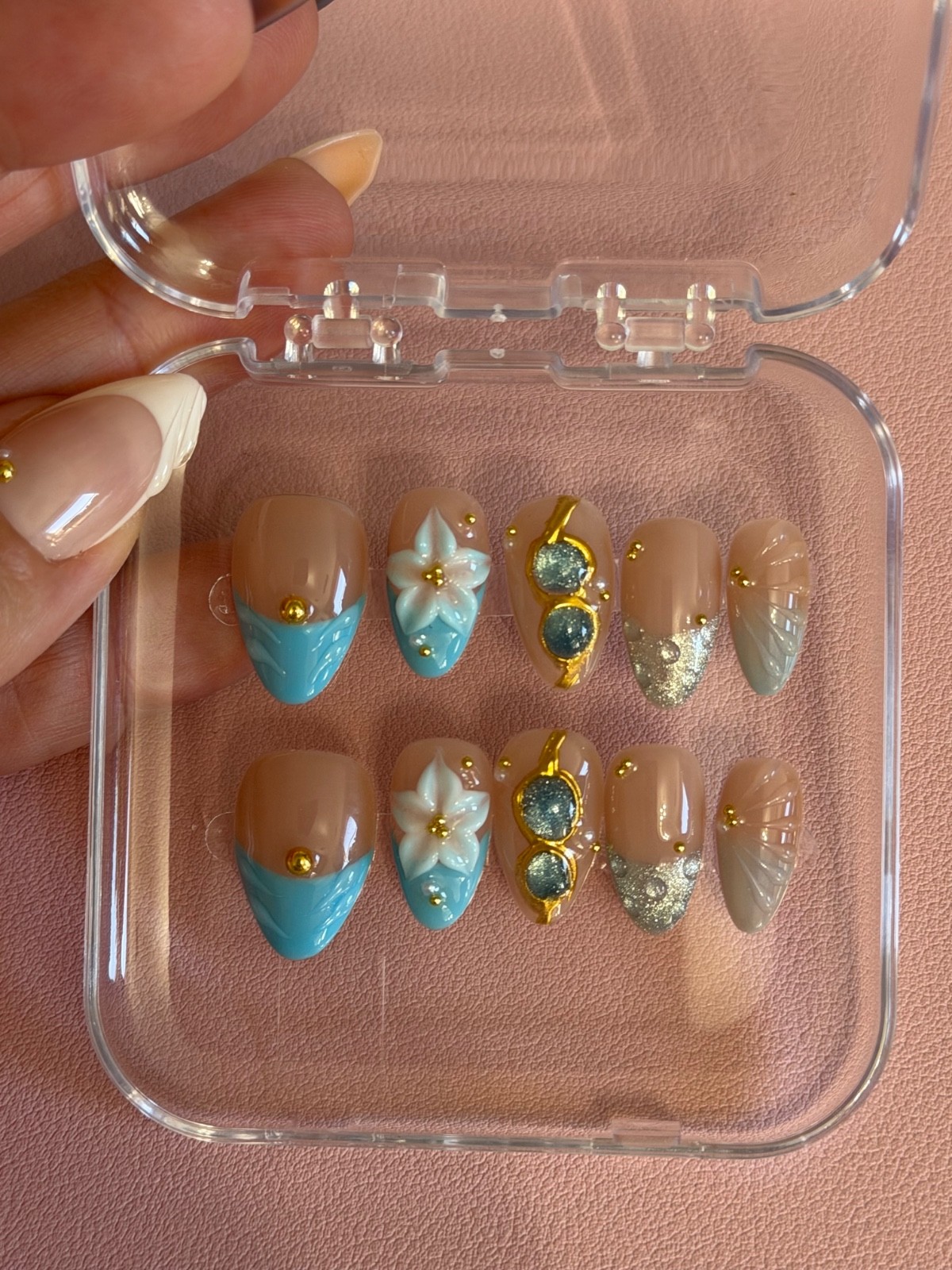 Handmade 3D Flower Beach Vacation Shell Style Press-On Nails: Acrylic (Size S)