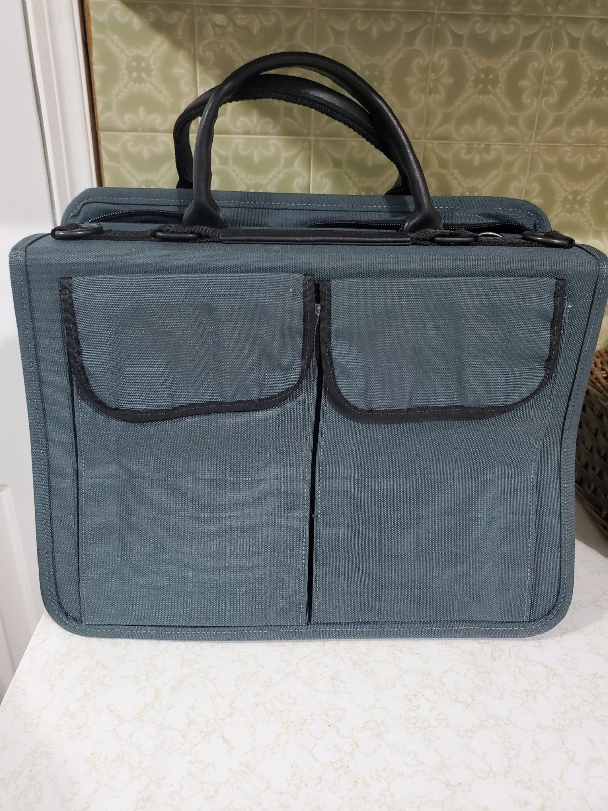 Agora NCR Double Laptop Tool Case With Breakaway Case M4640NCR Shoulder Straps Agora NCR Double Laptop Tool Case With Breakaway Case M4640NCR Shoulder Straps