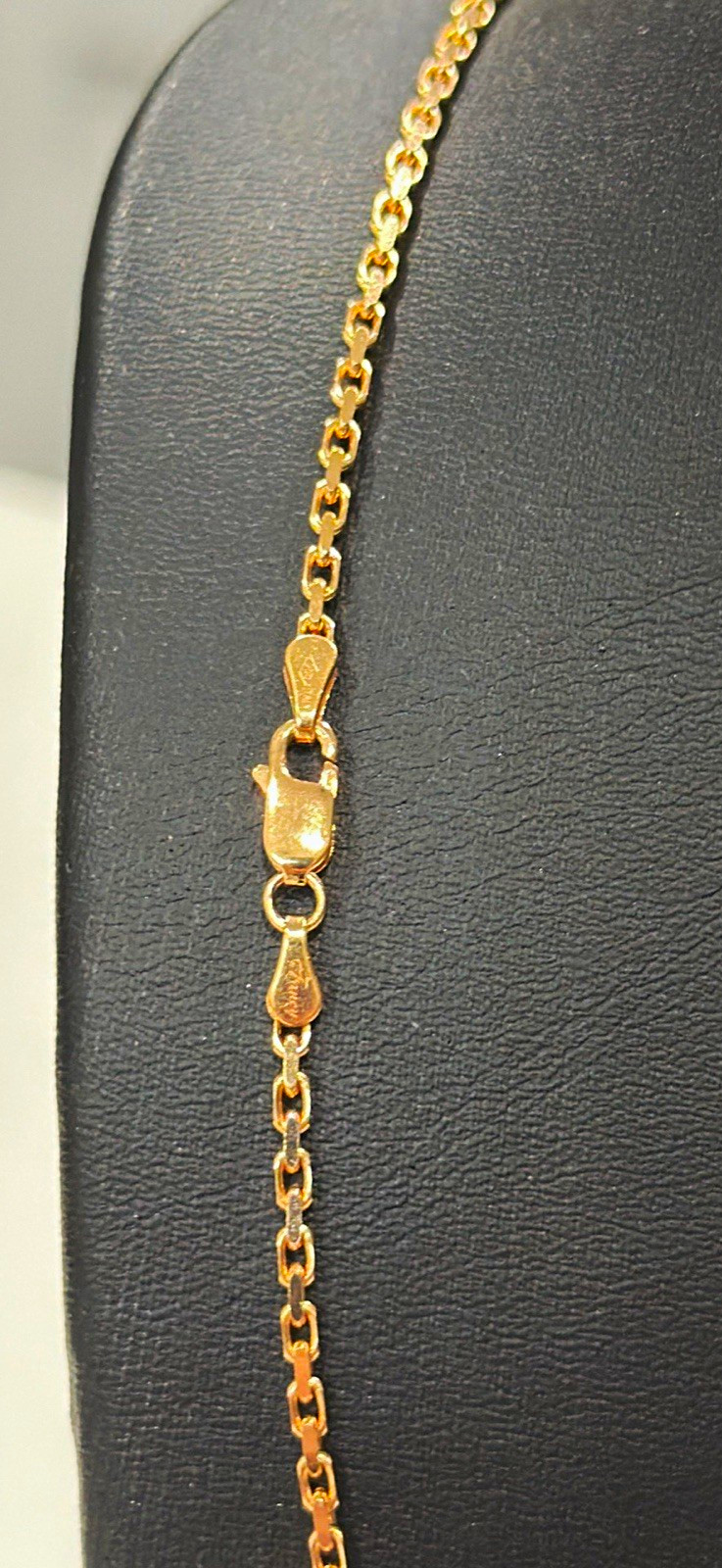 18k rose gold cable chain necklace 22 in Jacoje heavy link 11.9 grams 18k rose gold cable chain necklace 22 in Jacoje heavy link 11.9 grams
