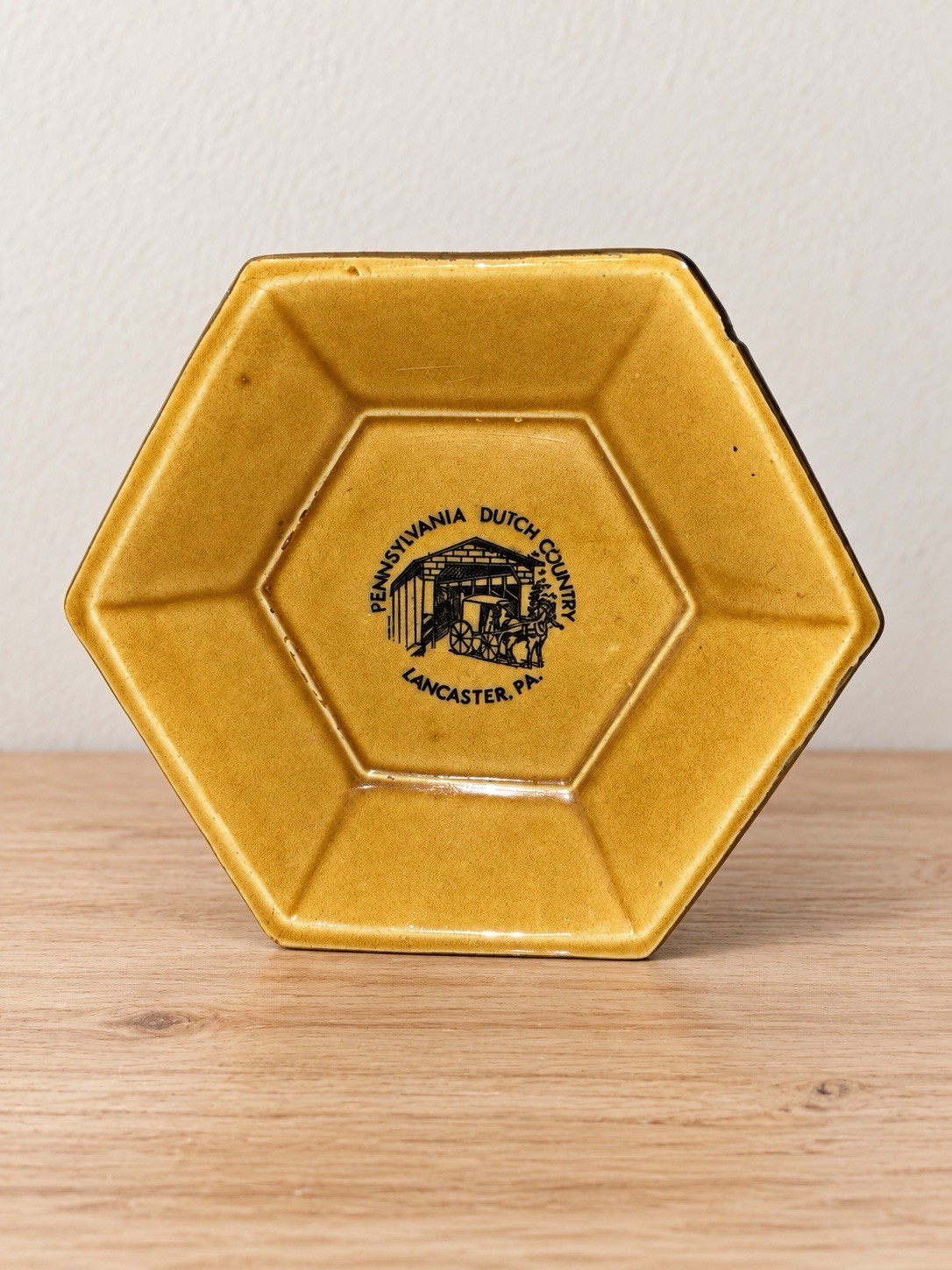 Vintage Pennsylvania Dutch Country Lancaster PA Hexagonal Ceramic Souvenir Dish Vintage Pennsylvania Dutch Country Lancaster PA Hexagonal Ceramic Souvenir Dish