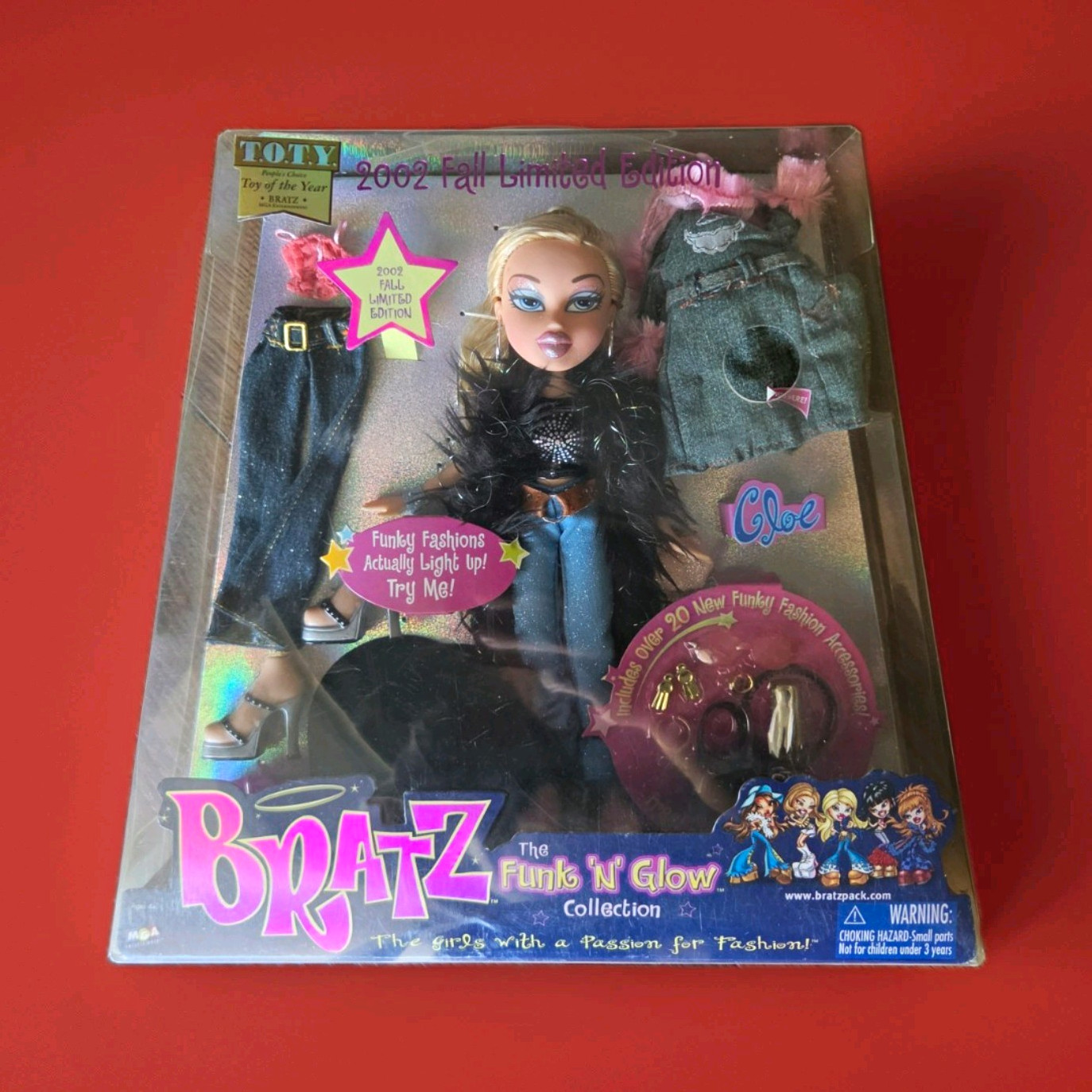 Bratz Funk N Glow Cloe Doll 2002 Fall Limited Edition NIB Sealed Light Up Jacket