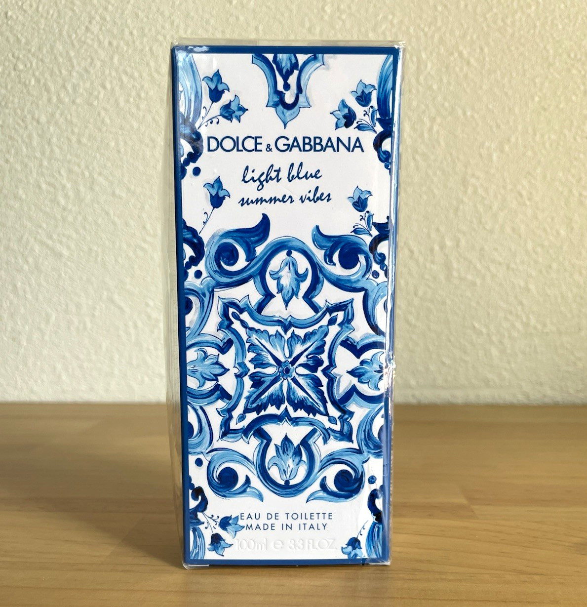 Dolce & Gabbana Light Blue Summer Vibes for Women 3.3fl oz Eau de Toilette Spray Dolce & Gabbana Light Blue Summer Vibes for Women 3.3fl oz Eau de Toilette Spray