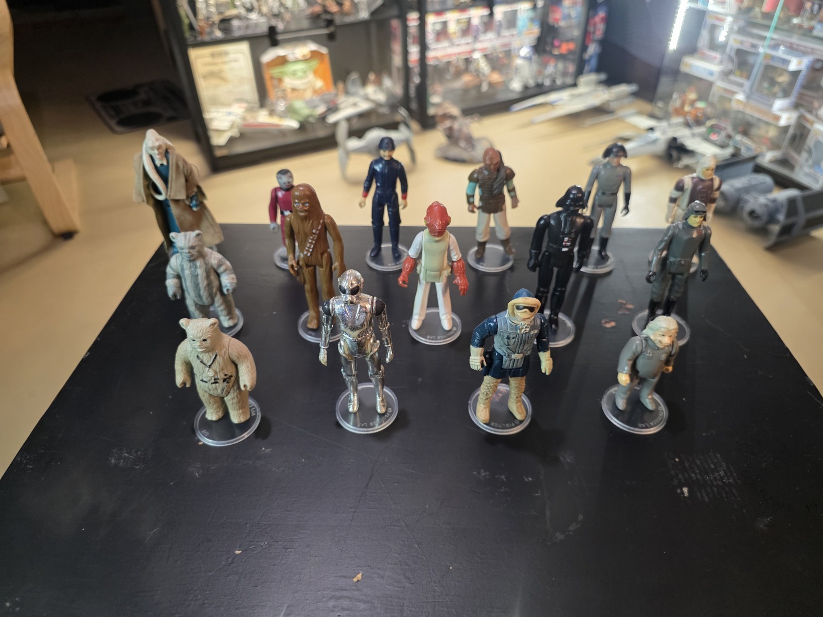 15 Kenner Star Wars Vintage Action Figures 77-85. LOT-A
