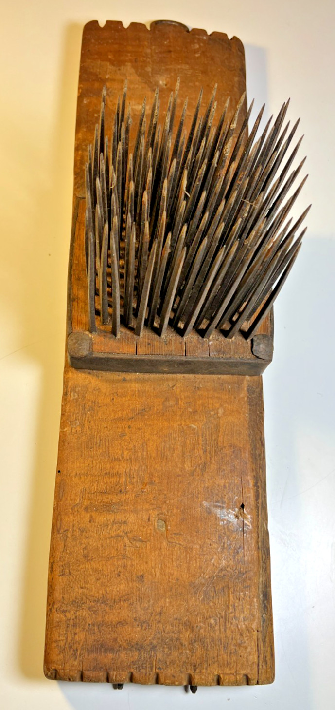 Early c 1790–1830 Flax Hetchel Hand Forged Iron Spike Hackle Primitive Farm Tool