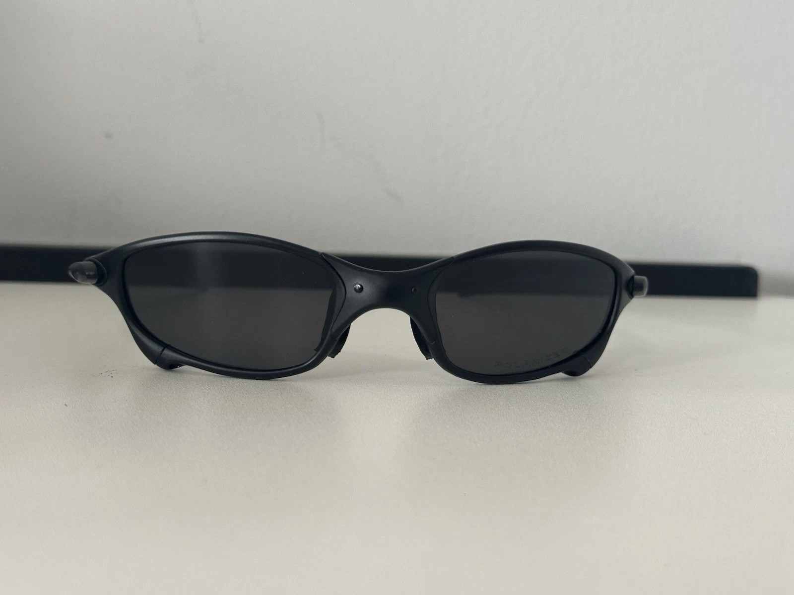 Oakley Juliet Vintage Metal Black Frame Black Polarized Lens Sunglasses