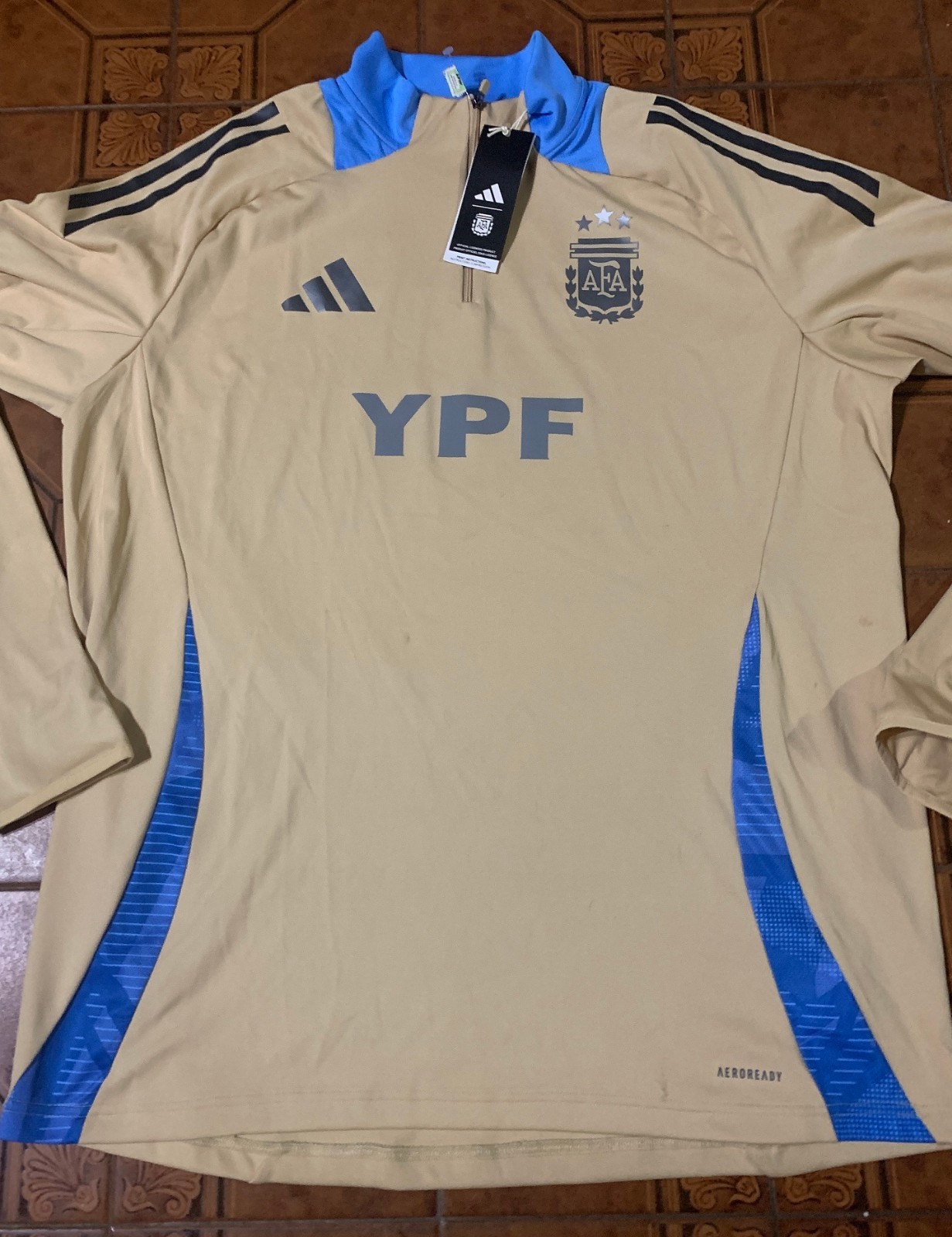 ARGENTINA PLAYERS TRAINING FLEECE / WARMUP SWEATSHIRT  - BNWT 