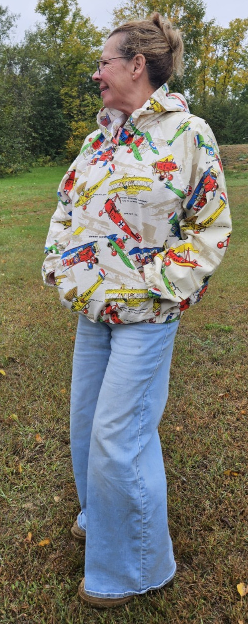New Handmade-Hoodie Pullover Unisex Med/Lrg WW1 Airplanes vintage 1960s Fabric