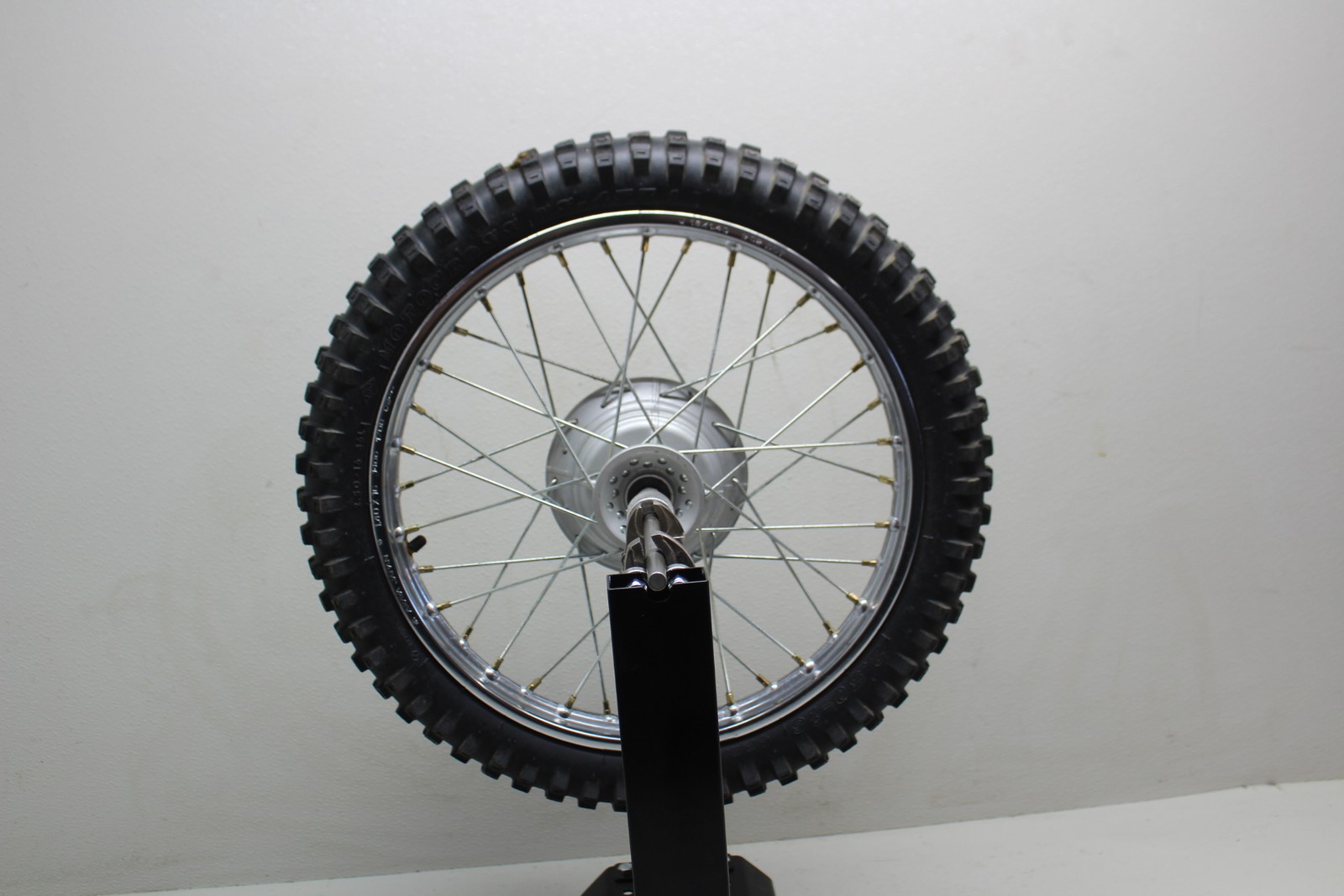 2001-2003 Honda Xr80r Front Wheel Rim (STRAIGHT)