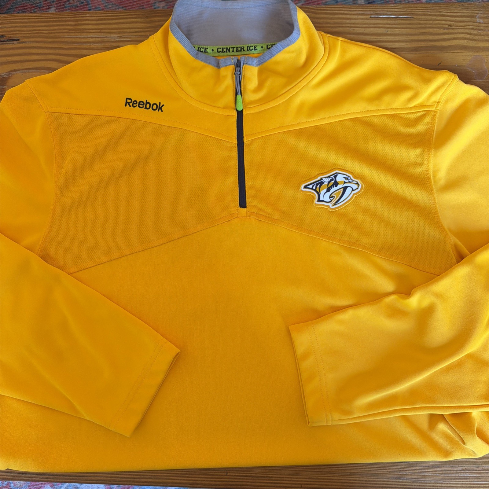 Nashville Predators Pullover Men’s XL Yellow 1/4 Zip Jacket Reebok Center Ice Nashville Predators Pullover Men’s XL Yellow 1/4 Zip Jacket Reebok Center Ice