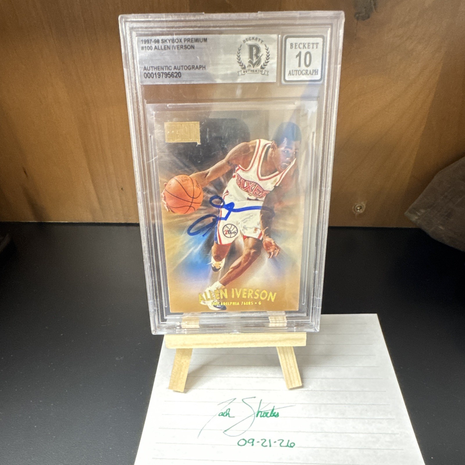 SkyBox 1997-98 Skybox Premium Allen Iverson 76ers #100 Auto BAS Hard Signed
