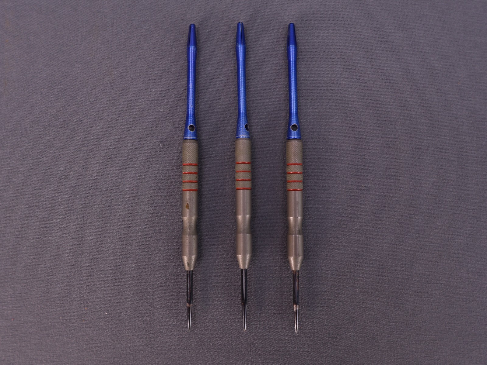 Vintage 90% Tungsten Steel-tip Darts Halex Barrel 20g L 74.3mm x  W 6.3mm Blue