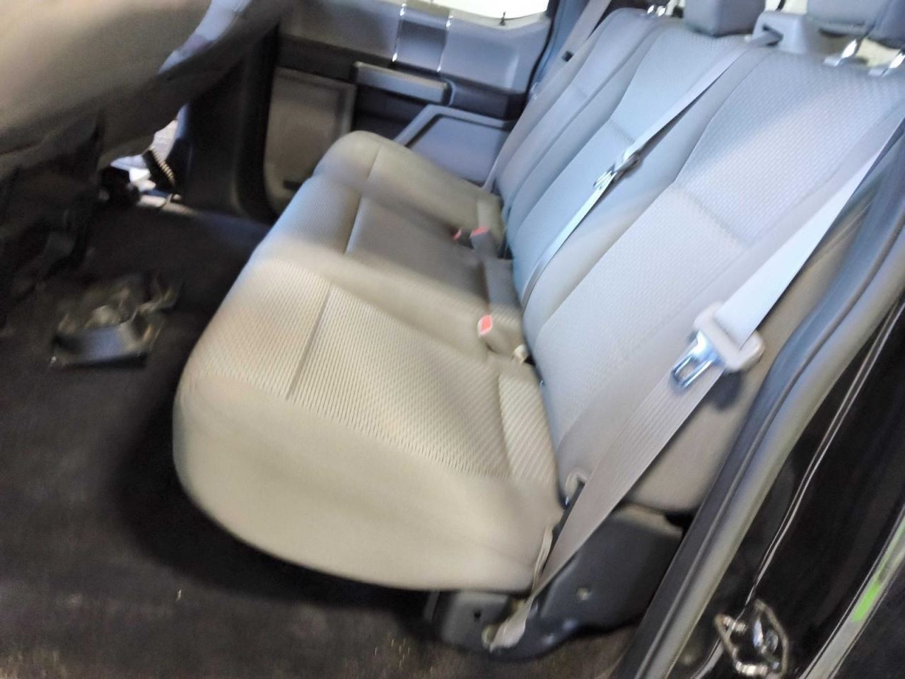 (LOCAL PICKUP ONLY) F150      2017 Seat Rear 728957