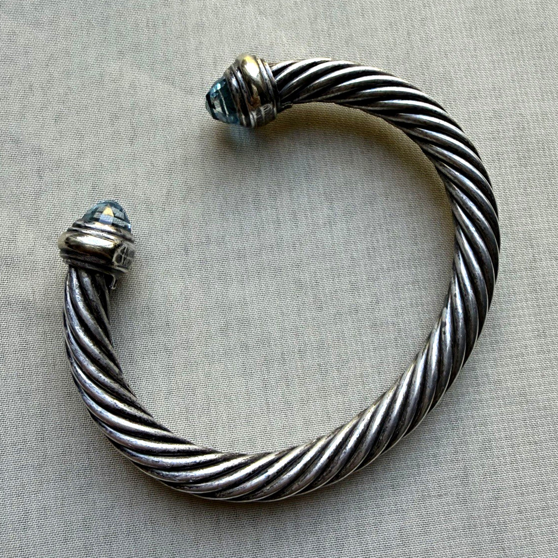 Vintage David Yurman 7mm Classic Cable Cuff Bracelet Blue Topaz 14K Silver Med Vintage David Yurman 7mm Classic Cable Cuff Bracelet Blue Topaz 14K Silver Med