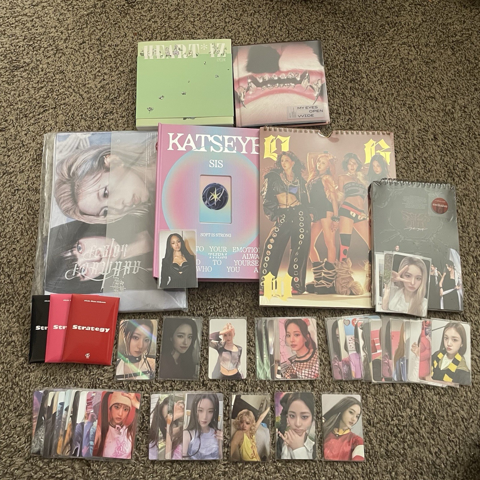 Kpop Girl Group and katseye albums and photocards lot
