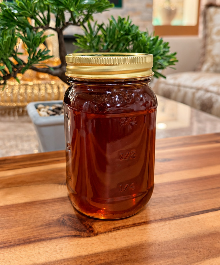 Virginia Raw Unheated Honey 22 oz (623g) Pure Local Honey Glass Jar