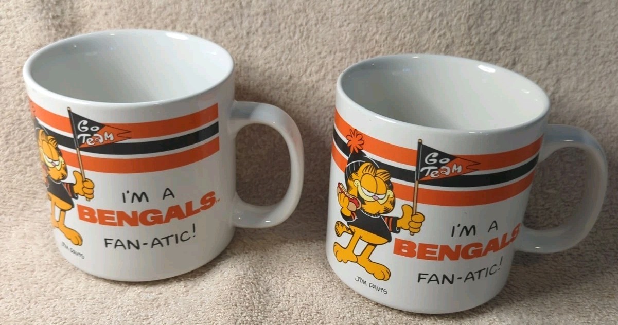 2 Vintage 1978 Garfield Coffee Mug Cup Cincinnati I'm a Bengals Fan-Atic RARE