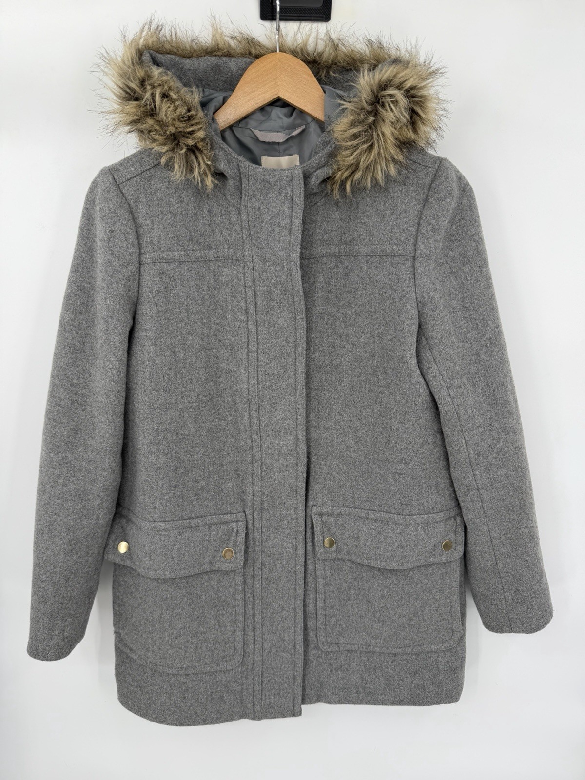 J. Crew Vail Parka Coat Heather Gray Wool Blend Faux Fur Women’s Size 2 J. Crew Vail Parka Coat Heather Gray Wool Blend Faux Fur Women’s Size 2