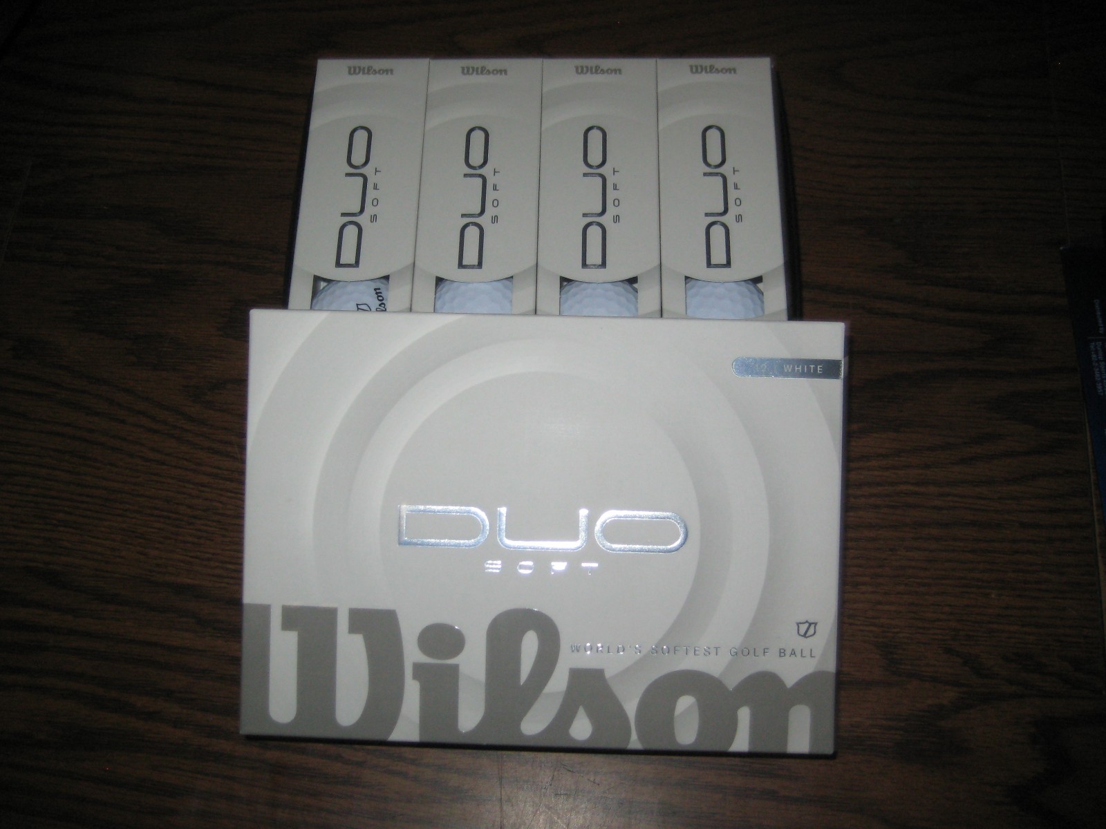 2 dozen BRAND NEW 2025 Wilson Staff Duo Soft golf balls White 2 dozen BRAND NEW 2025 Wilson Staff Duo Soft golf balls White