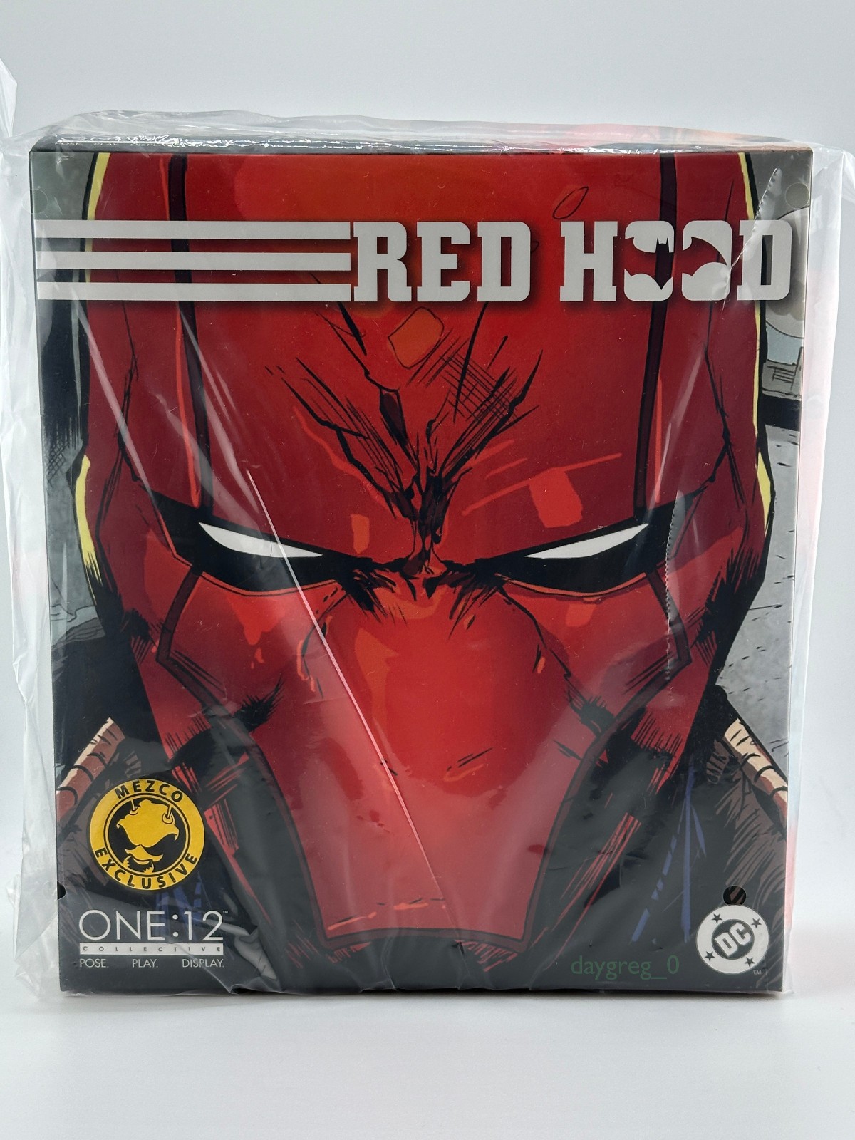 Mezco One:12 Collective Red Hood 1:12 Action Figure Mezco Exclusive - NiB