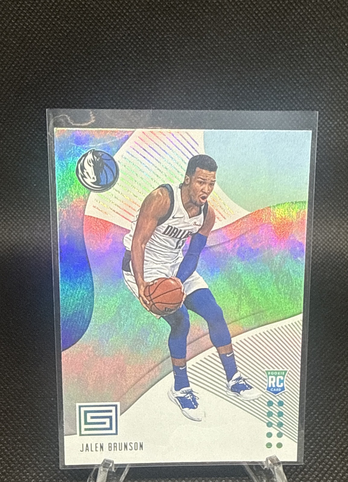 2018-19 Panini Status - Rookies 1 Jalen Brunson #123 (RC)