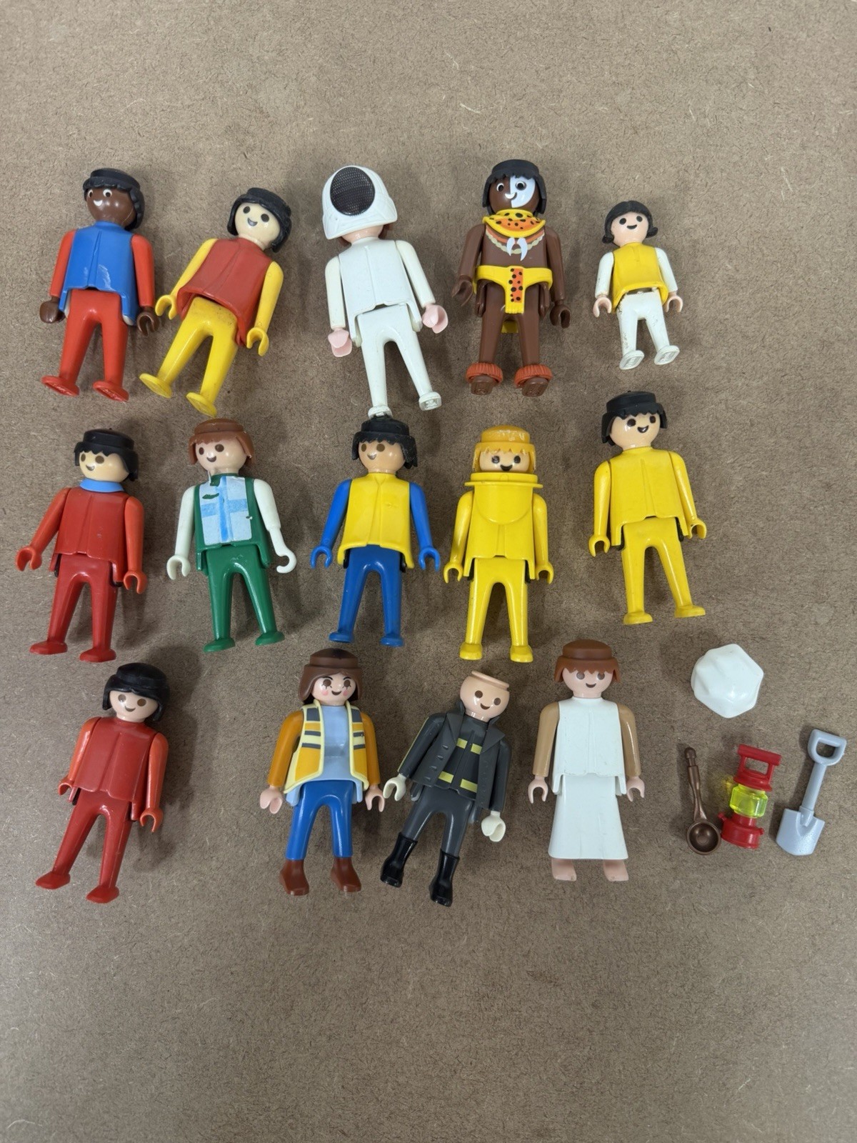 Playmobil Geobra Vintage People Lot 11 - 1974, 1 - 1981, 2 - 1997