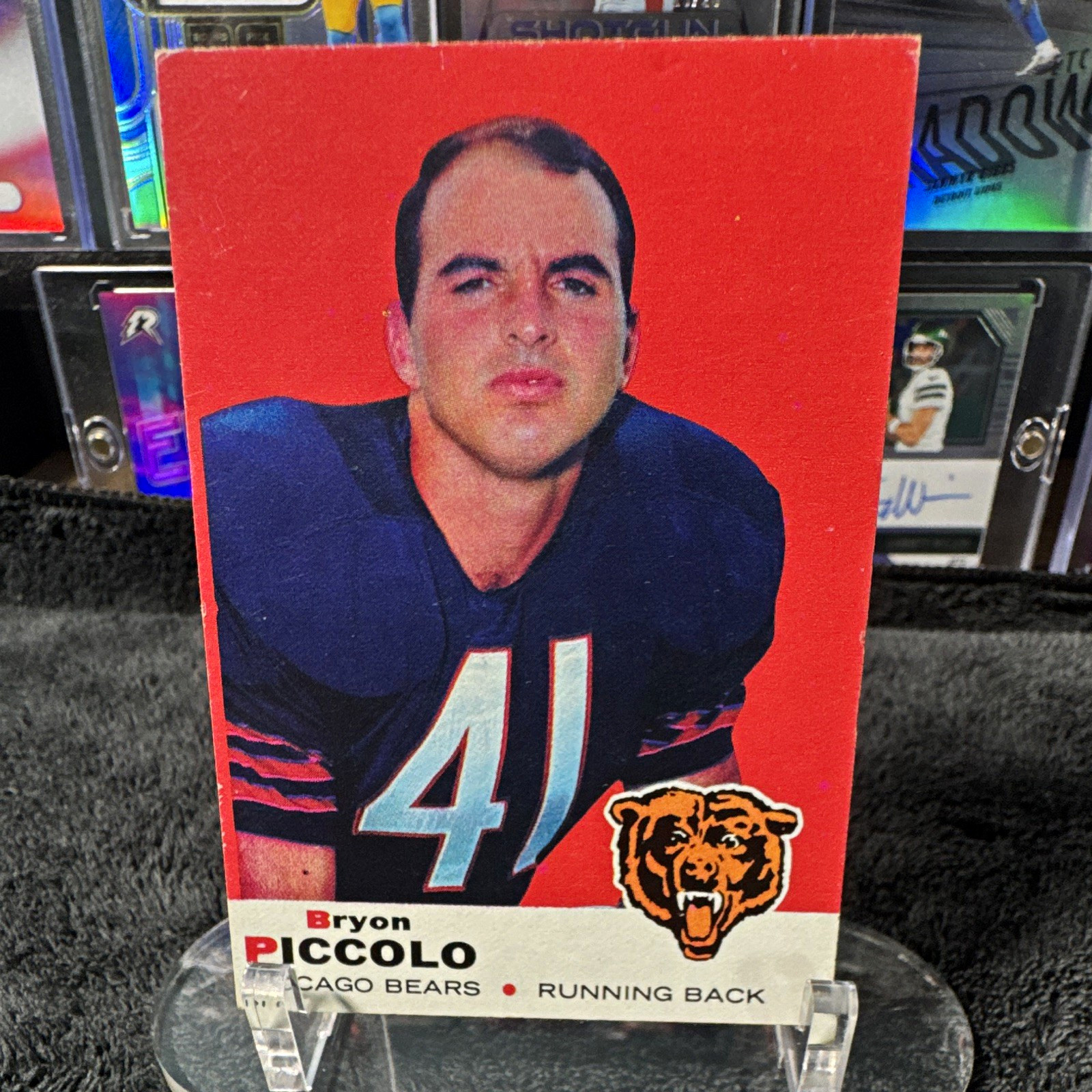 Topps 1969 Topps Bryon Piccolo Rookie Base Name Misspelled #26 Bears Topps 1969 Topps Bryon Piccolo Rookie Base Name Misspelled #26 Bears