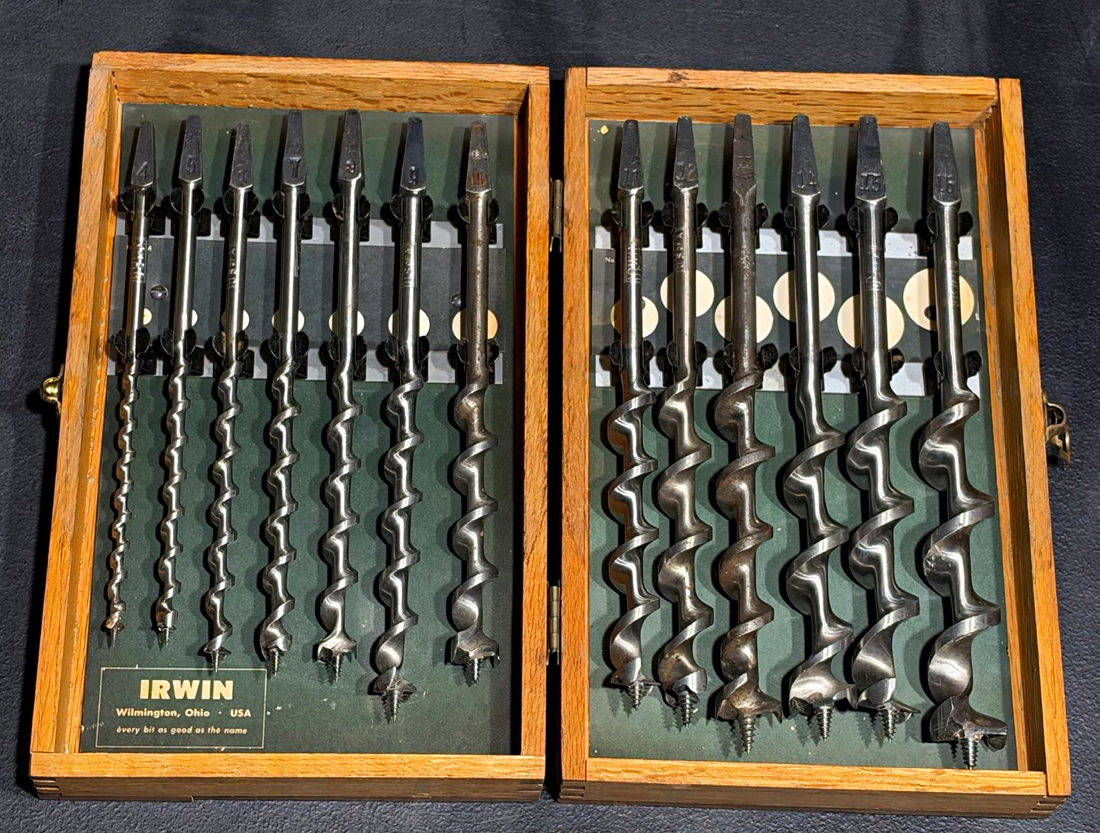 Vintage IRWIN 13pc Auger Bit Set 4-16 Original Wood Box Inserts Booklet USA Vintage IRWIN 13pc Auger Bit Set 4-16 Original Wood Box Inserts Booklet USA