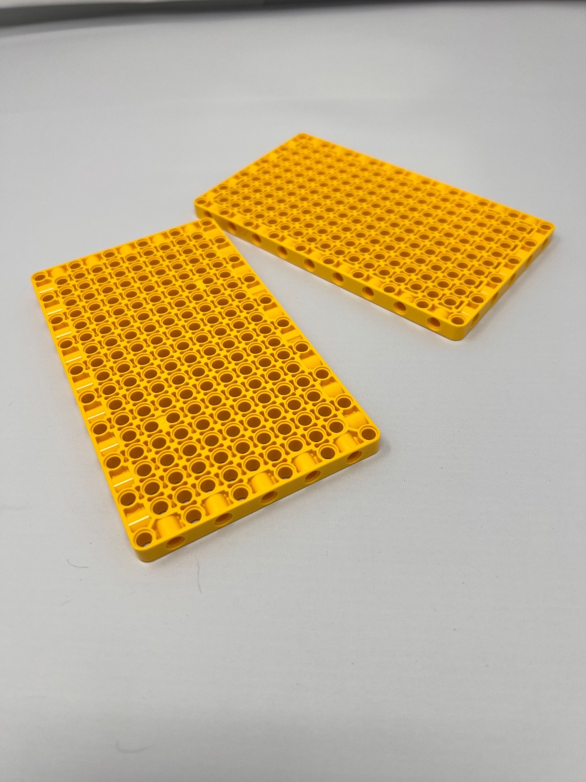 Lego 39369 Yellow Technic, 2 Panels Plate 11 x 19x 1