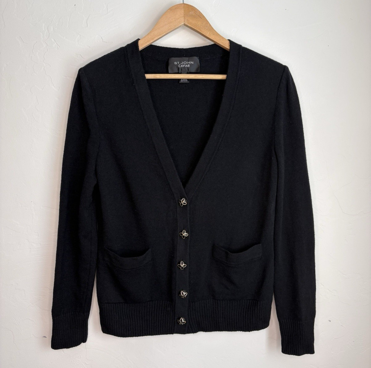 St. John Caviar Women\'s Cardigan Sweater Black Filigree Button Size Medium St. John Caviar Women\'s Cardigan Sweater Black Filigree Button Size Medium