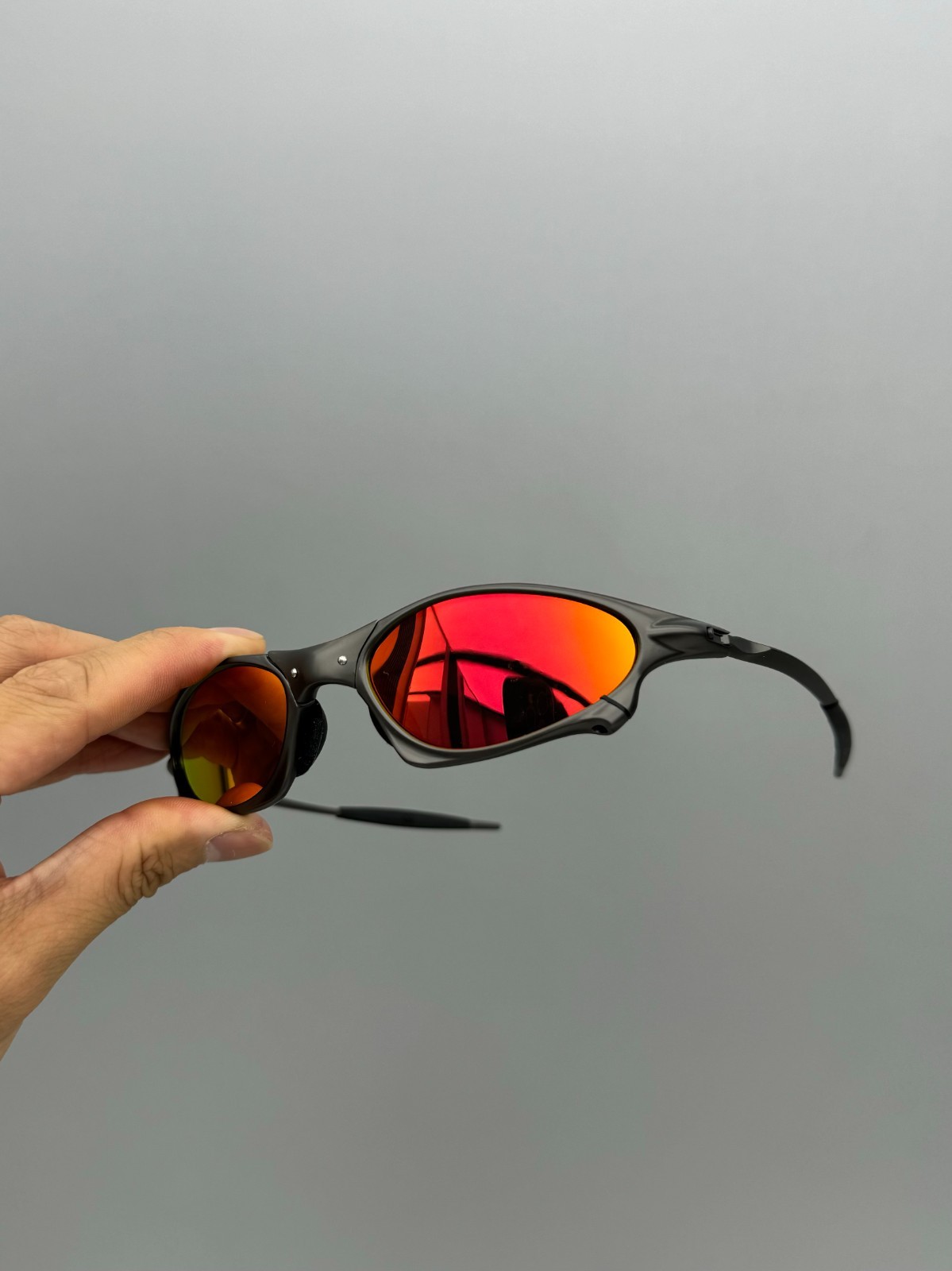 Oakley Penny & Juliet X-Mental Sunglasses Gray Frame/Ruby Lens Oakley Penny & Juliet X-Mental Sunglasses Gray Frame/Ruby Lens