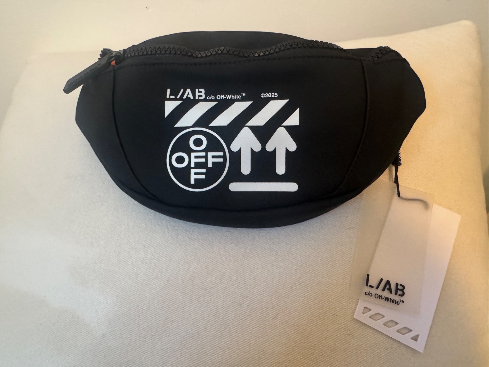 New With Tags L/AB c/o Off White Crossbody Bumbag New With Tags L/AB c/o Off White Crossbody Bumbag