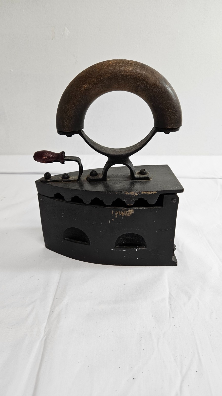Antique 1850's Gucrlo 1-2 castiron coal iron