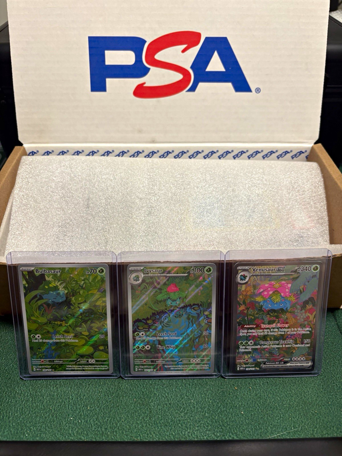 Pokémon TCG: Complete 151 Collection Venusaur, Ivysaur, Bulbasaur IRs & SIR, LP+ Pokémon TCG: Complete 151 Collection Venusaur, Ivysaur, Bulbasaur IRs & SIR, LP+